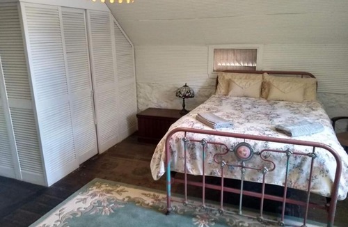 Tanilba Bay Cabin | Tanilba House