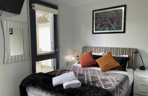 Baw Baw Village Cabin | Tanjil Creek Lodge