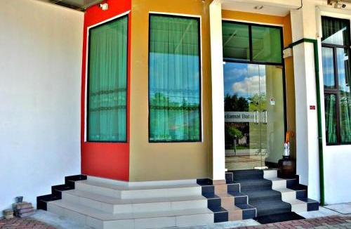 Kampung Telaga Nibong Hotel | Tanjong Inn