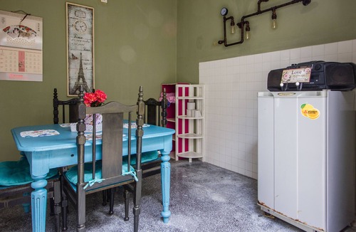 Tanjung Bungah House | Tanjung Bunga warmer sunset home