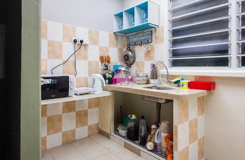 Tanjung Bungah House | Tanjung Bunga warmer sunset home