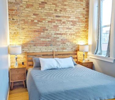 Bay City Apartment | Tanner Building