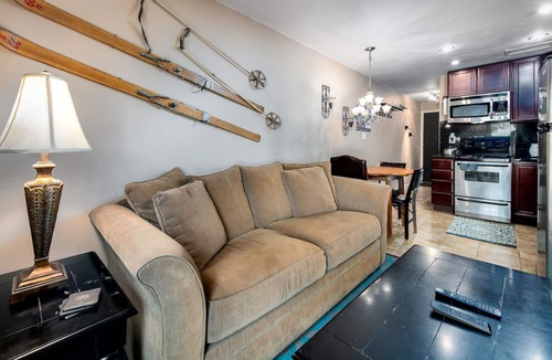 Historic District Condo | Tannhauser II Condo: Downtown Breck