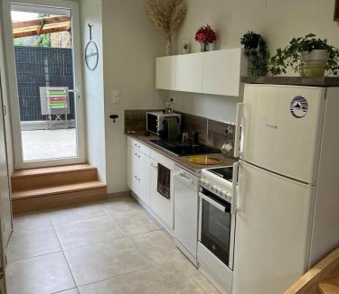 Saint-Ouen-La-Rouerie House | Tante Adele