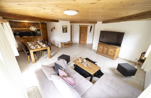 Sent Apartment | Tanter Vias - Capricorn: Spacious 4.5-room apartment in Sent