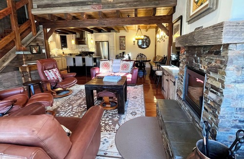 Taos Ski Valley House | Taos Chalet - Comfort and Style in Taos Ski Valley