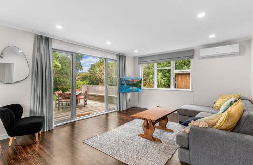 Ruakaka House | Taotahi Hideaway - Ruakaka Waterfront