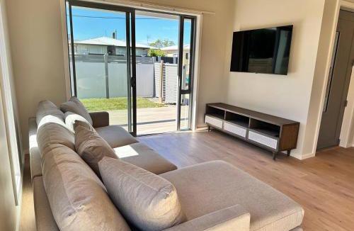 Taradale House | Taradale Gem