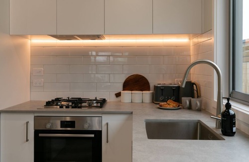 Taradale House | Taradale Gem - stylish 3-bed home in Taradale