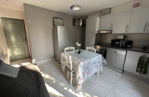 Tarascon Villa | Tarascon VILLA RENTAL - DISTRICT ST GABRIEL