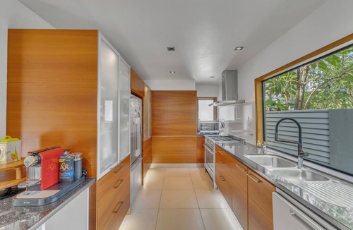 Ponsonby House | Tarawera Home - St Heliers Holiday Home