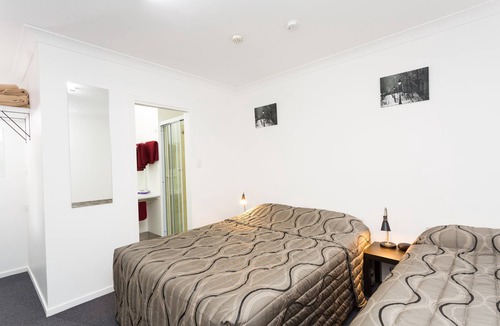Taree Hotel | Taree Lodge Motel