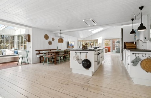 Ronne House | "Tarje" - 320m from the sea by Interhome