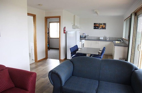 Wallaroo Cabin | Tarnasey Farm