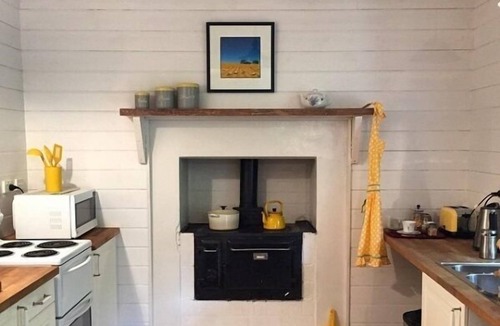 Warncoort Cottage | Tarndie