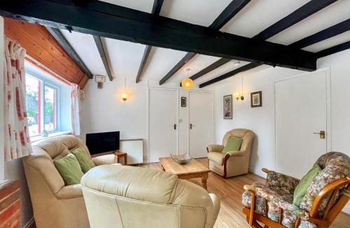 Hartgrove House | Tarrant Cottage -14557