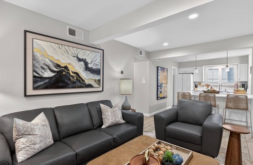 Tarrytown Condo | 🌿 Tarrytown Condo Near Downtown + Lady Bird Lake | Tarrytown Comfort 🌵