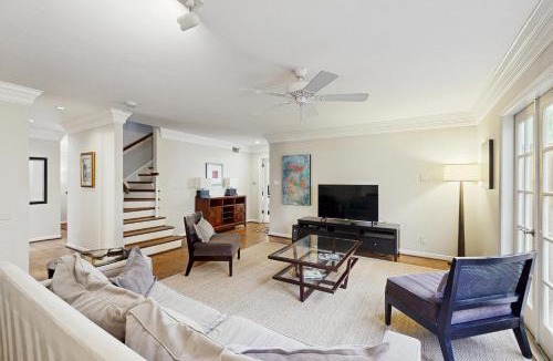 Tarrytown House | Tarrytown Retreat