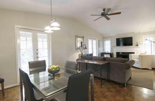 Tarrytown House | Tarrytown Townhouse