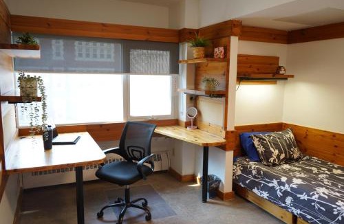 Midtown Toronto Hostel | Tartu College Student Residence