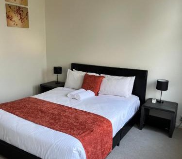 Athol Park Apartment | Tasha's Apartments on Kerry