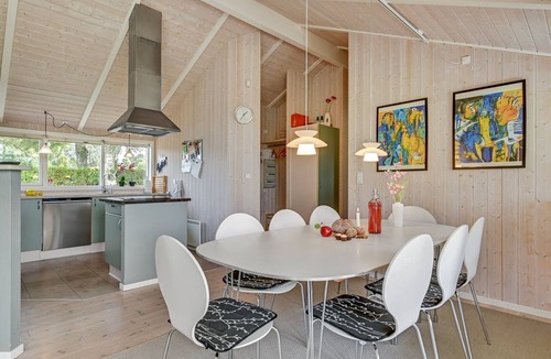 Grena Strand House | "Tashina" - 200m from the sea by Interhome