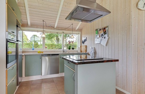 Grena Strand House | "Tashina" - 200m from the sea by Interhome