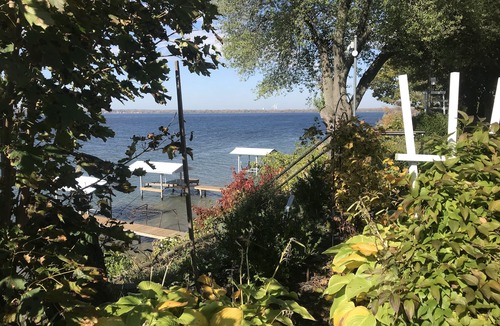 Geneva House | Taste of Serenity Wine Trl, Sunsets, Private Beach/Dock/Romantic views!