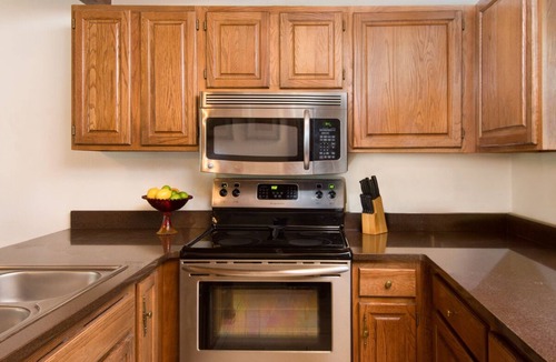 Taos Ski Valley Condo | Tasteful Bi-Level Condo with Wood Fireplace and WifI