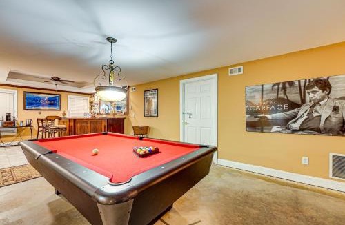 Woodstock Apartment | Tasteful Unit w/Pool Table: 7 Mi to Lake Altoona!