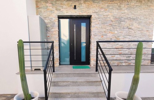 La Colina Villa | Tasteful villa in Comunidad Valenciana with pool