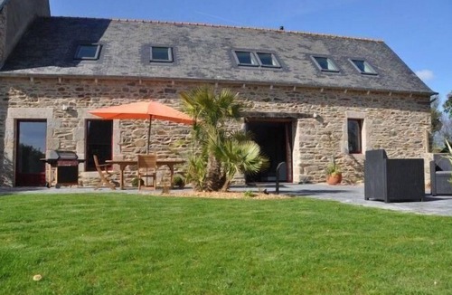 Le Ru House | Tastefully renovated cottage in 2017