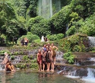 Aik Berik Hotel | Tastura Homestay