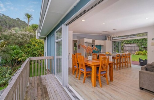 Hahei House | Tatahi Lodge Beach Resort