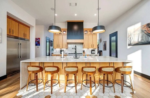 Broken Bow House | Tatanka | Luxury Cabin Pool Hot Tub Sleeps 24