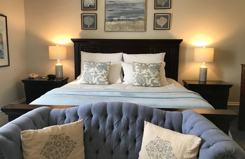 Wolfville Bed & Breakfast | Tattingstone Inn