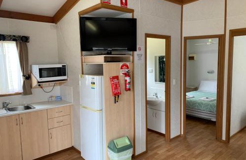 Tatura Hotel | Tatura Cabin & Caravan Park