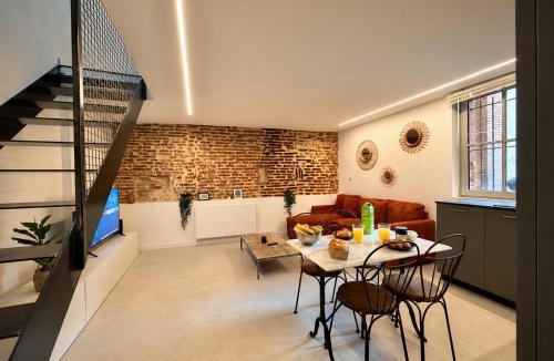 Toulouse City-Centre Apartment | " Taur Duplex " Charme - Centre Ville - Linge Fourni