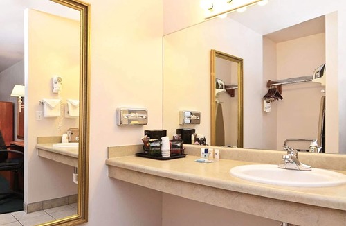 Manitou Springs Hotel | Tava Motel Manitou Springs