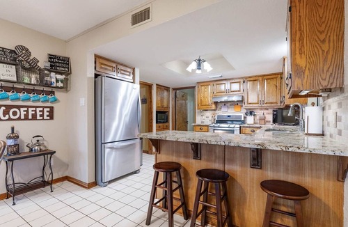 Dripping Springs House | Tawnya’s Secret Hideaway | 20-Mile Views Firepit