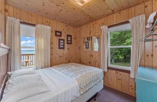 Phelps House | TB5 Thunder Bay Resort Cabin5