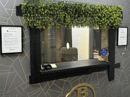 Barking Hotel | TBH Hotel