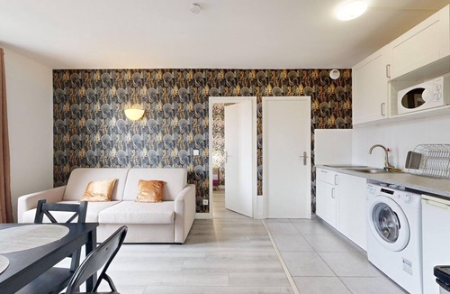 Montreuil Apartment | TBS 140 - Elegantly decorated apartment
