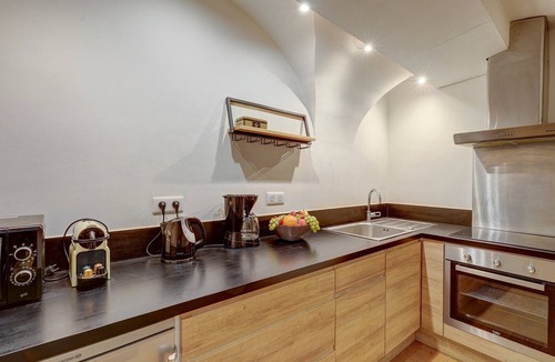 Quartier du Faubourg-Montmartre Apartment | TBS 221 - Nice apartment close to the Musée Grévin