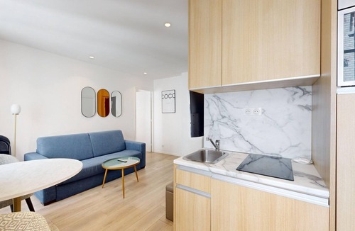 Quartier de la Salpetriere Apartment | TBS 31 - Elegant and bright apartment in Paris