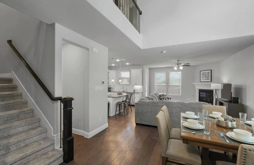 Cowley House | TCH - Cozy 3bd/2.5ba in Plano with Workspace