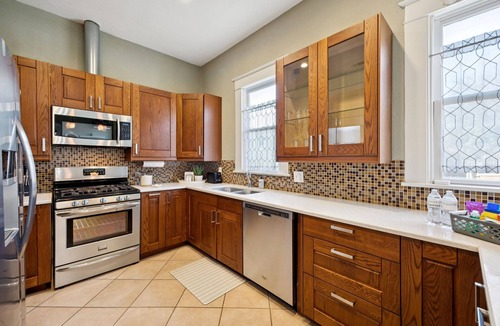 Junius Heights House | TCH - Cozy 3bd/2ba home in Dallas w/Workspace