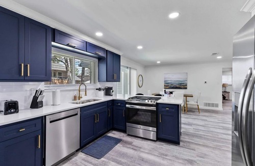 Grapevine House | TCH - Cozy 3bd/2ba home in Grapevine w/Workspace