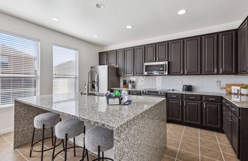 Prosper House | TCH - Spacious 4bd/2.5ba in Prosper with Workspace