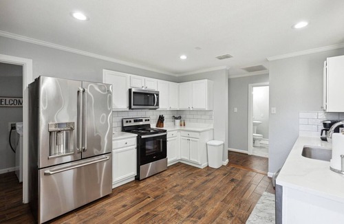 Elmo House | TCH - Spacious 4bd/2.5ba in Rockwall w/Workspace